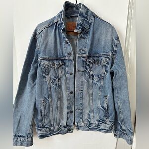 Levi’s 90’s Trucker Jacket